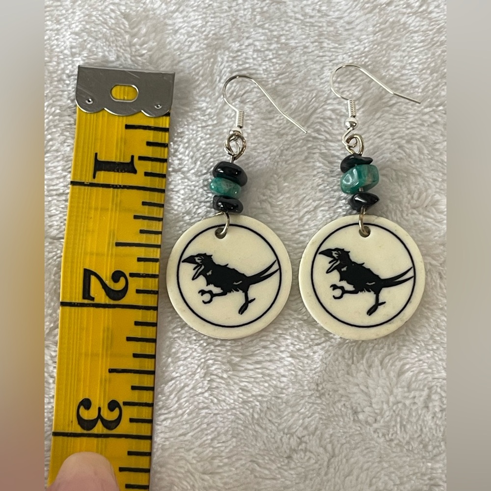 Grateful Dead crow glow-in-the-dark earrings - Picture 2 of 2